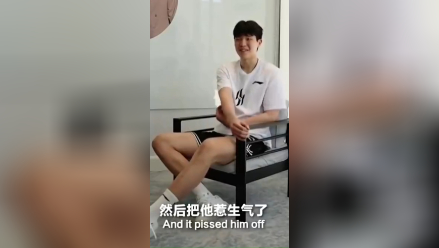 心理战！杨瀚森试训中打爆8号秀杰明，气的杰明不跟杨瀚森击掌！