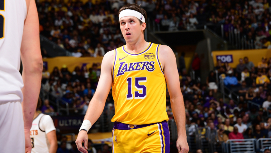 Top时刻｜15日十佳球：里夫斯超神绝平操作 文班亚马炸裂隔扣