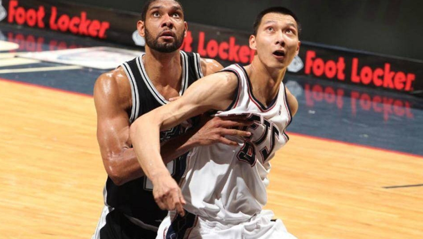 篮网名宿扎堆NBA中国赛 美记发问：易建联在哪？