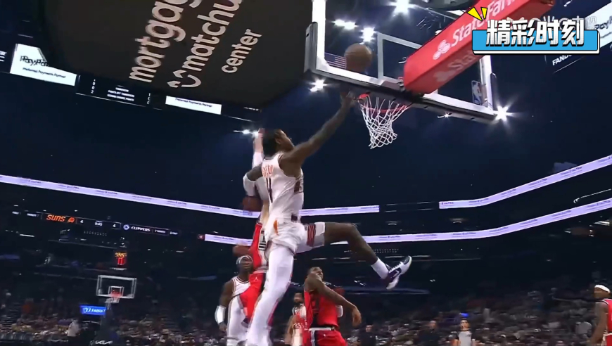 状态不错！杰伦格林过掉邓恩面对祖巴茨上篮得手 拿到太阳生涯首分