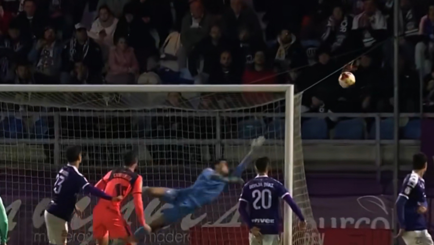 体坛记忆｜挺进16强 ！巴萨VS瓜达拉哈拉，亚马尔助攻，拉什福德破门