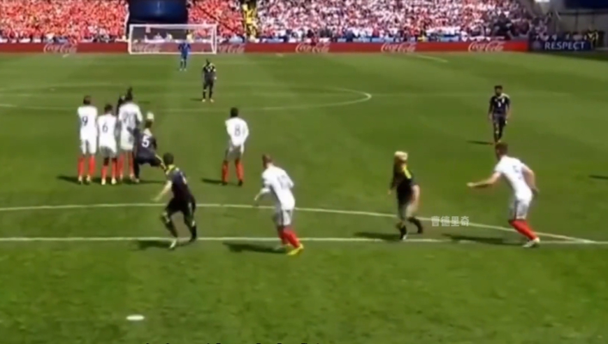 体坛记忆｜贝尔生涯十佳进球，巅峰麦孔不过如此