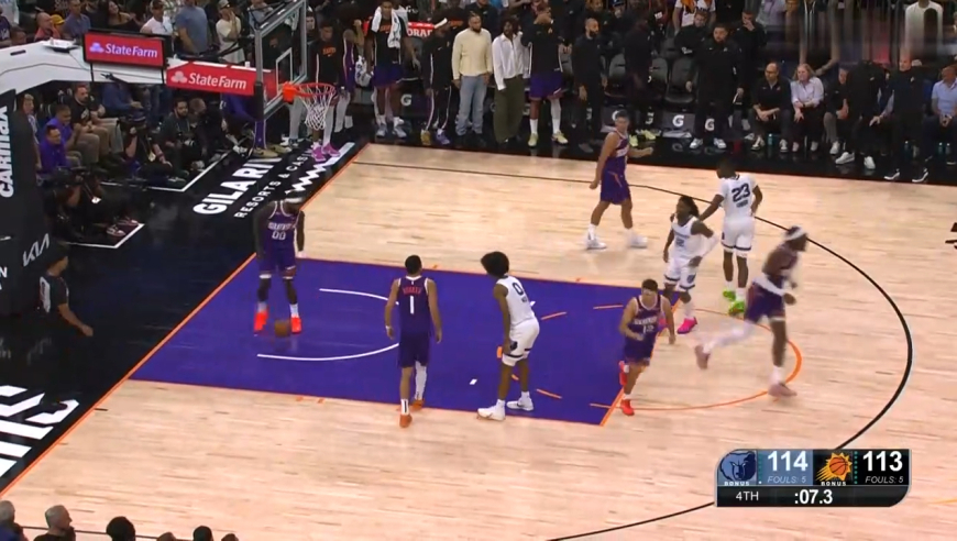 太刺激！慢镜还原莫兰特最后7秒1v3逆天绝杀太阳，灰熊全队沸腾