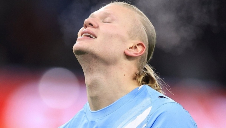 7场1球！曼城头牌陷前所未有困境 新援中卫才是助他破局之人？