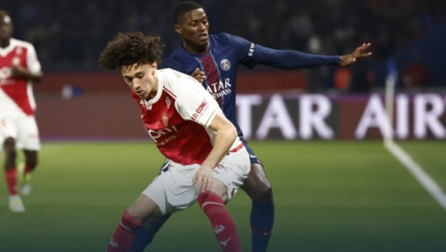 法甲-联赛主场首败！巴黎1-3摩纳哥先赛4分领跑，埃梅里、李刚仁失误送礼