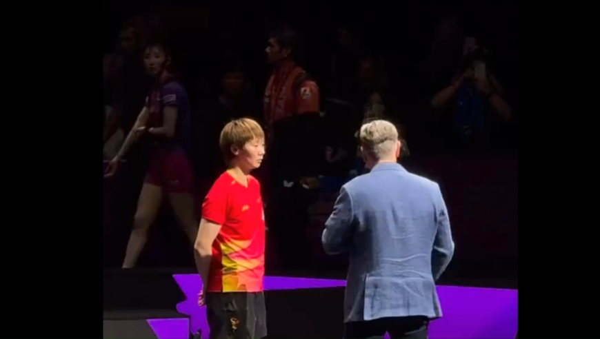 王曼昱3-2早田希娜，赛后采访一幕笑翻全场，看看发生了什么！