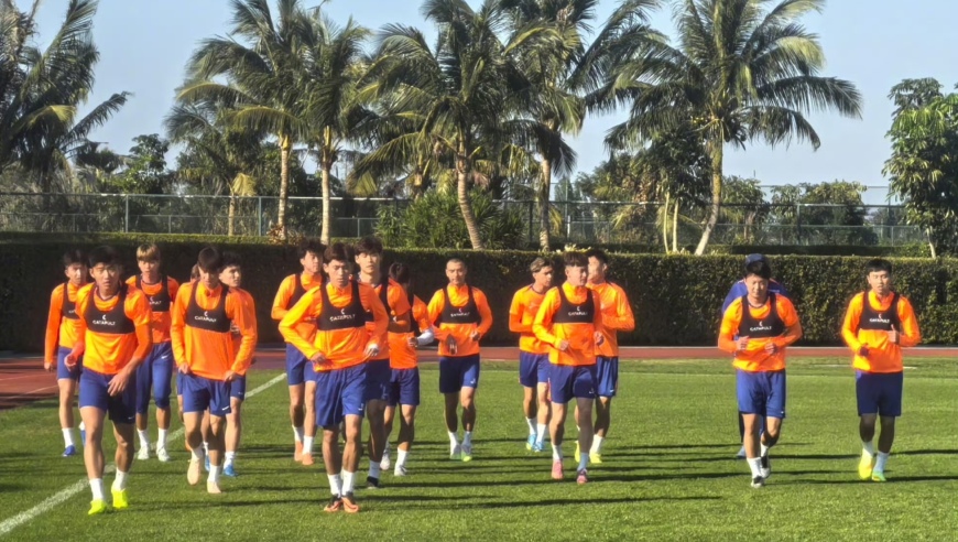 山东两队难兄难弟，泰山队是真没钱了，而青岛海牛也真仗义