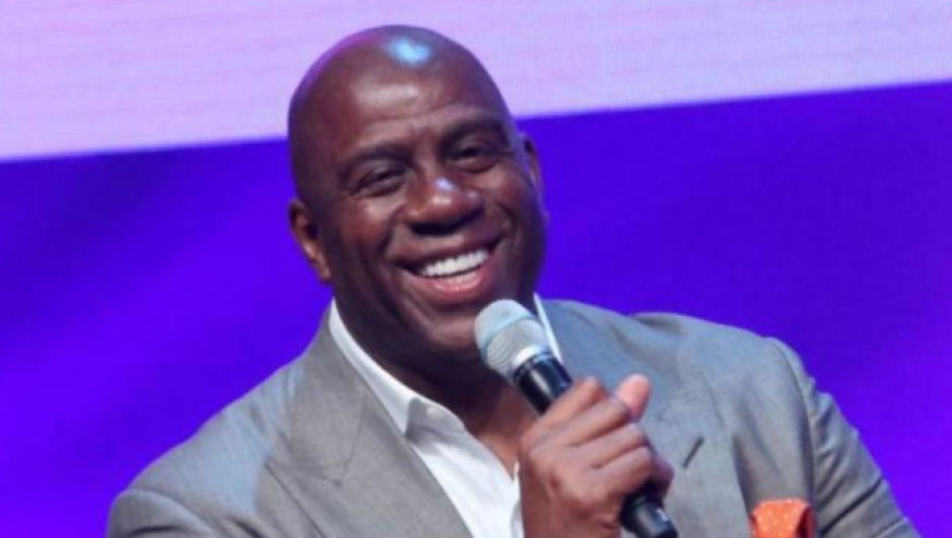 魔术师：NBA只有4个人真正影响了全世界，我还不够资格