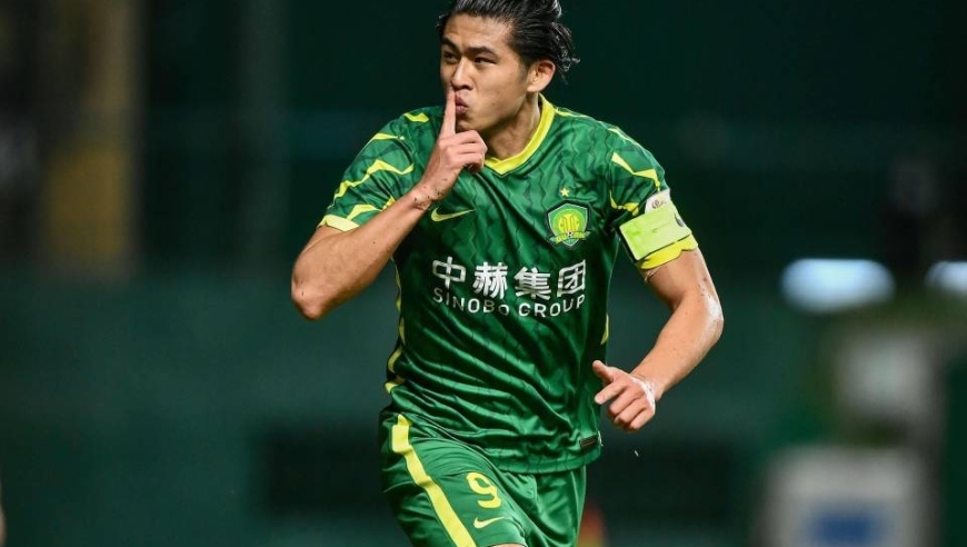 北京国安硬刚足协：人在做天在看！媒体人热议：手动点赞跟丫死磕