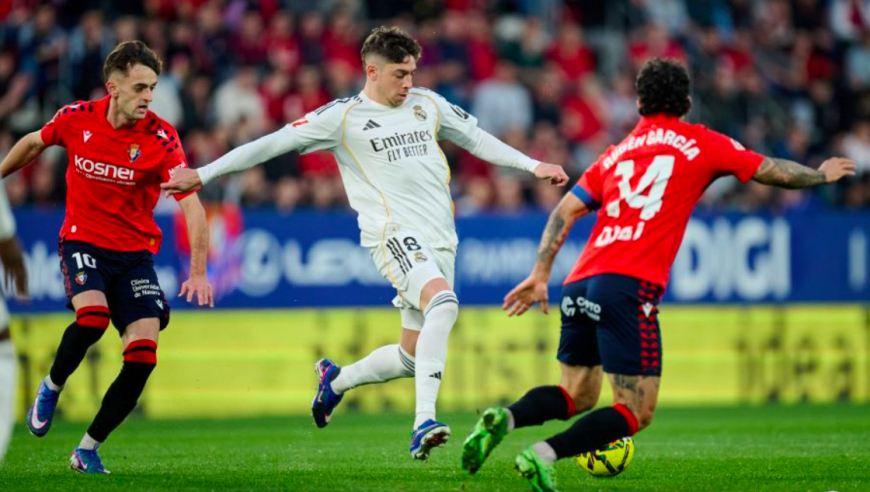 豪门狂欢夜：皇马1-2惨遭绝杀爆冷 曼城2-1纽卡距枪手2分 巴黎3-0