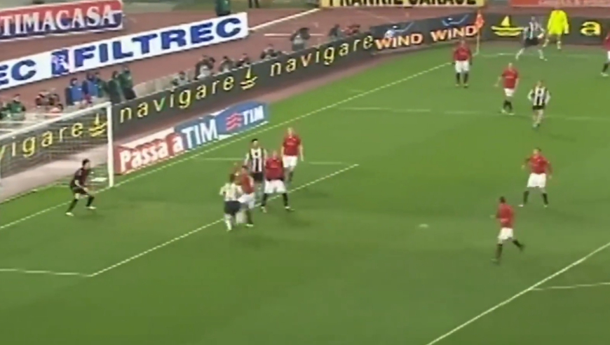 体坛记忆｜拒绝停球系列，足坛十大凌空斩，每一个都让门将绝望