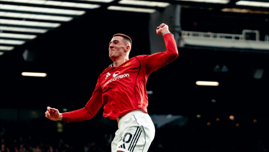 曼联2-1逆转水晶宫集锦：B费传射 拉克鲁瓦闪击+染红