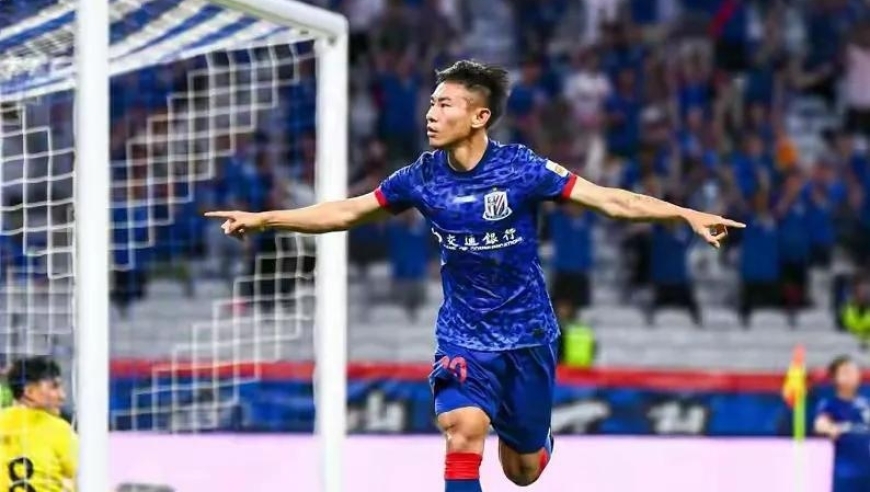 不是进10球王钰栋 不是9球韦世豪，中超最强本土射手是4球于汉超