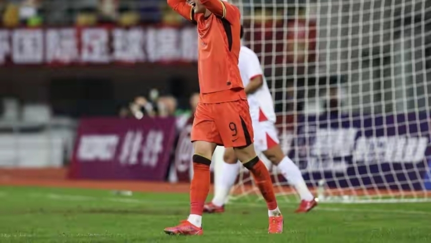 再输越南，U22国足被绝杀，揪出最大水货，接下来没人可输了吧，邵佳一都看无奈了