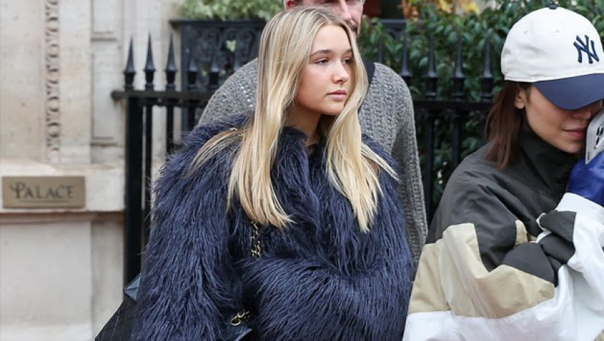 贝克汉姆14岁女儿挎复古香奈儿，却也比父母节俭，&ldquo;不上学&rdquo;引发争议