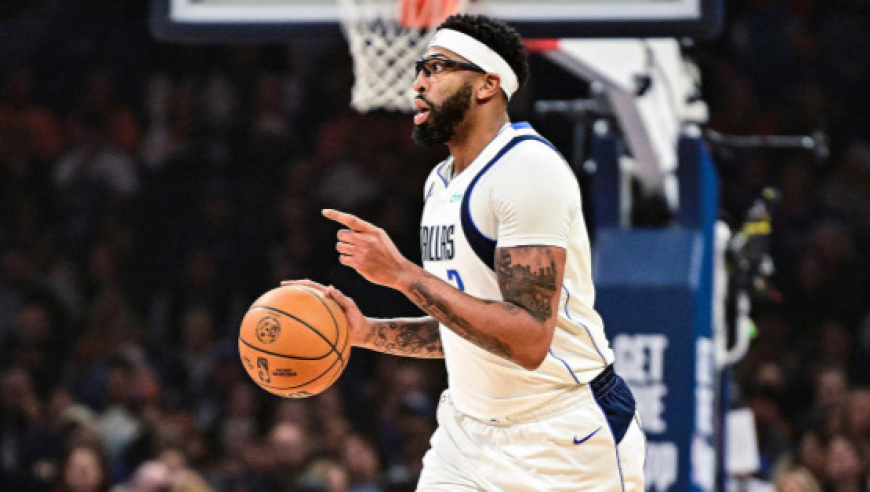 浓眉耻辱一战！9中1仅2分一度8中0 垃圾时间终于得分避免0分尴尬