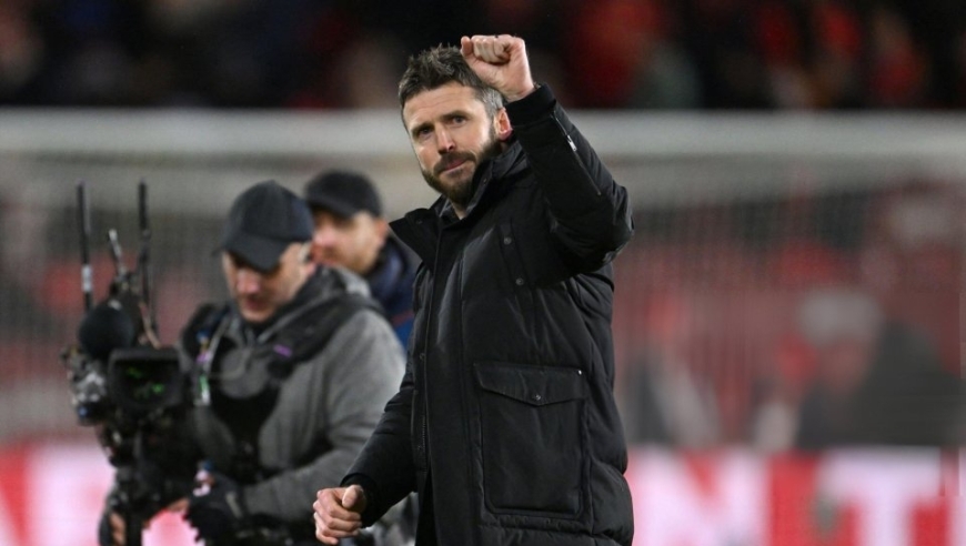 0-0到3-0！曼城德比战稳了，哈兰德爆发无人能挡，卡里克硬刚瓜帅