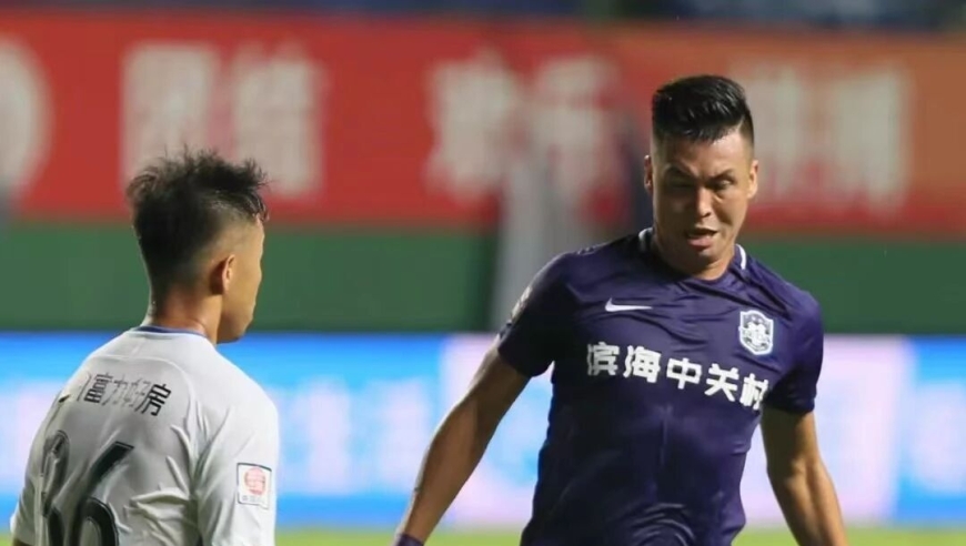 中国足球希望在新疆吗？三个新疆娃&ldquo;踢穿&rdquo;国字号