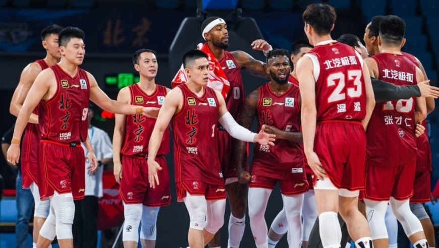 北京男篮新赛季12人名单浮出水面：10人基本敲定，4人争2位置