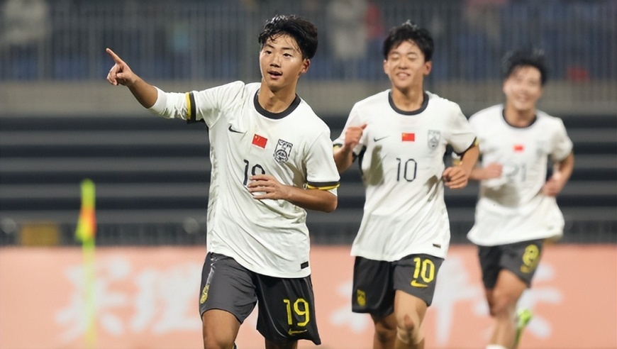 5场轰9球！16岁天才新星身价大涨排名亚洲第1，未来国足领军人物