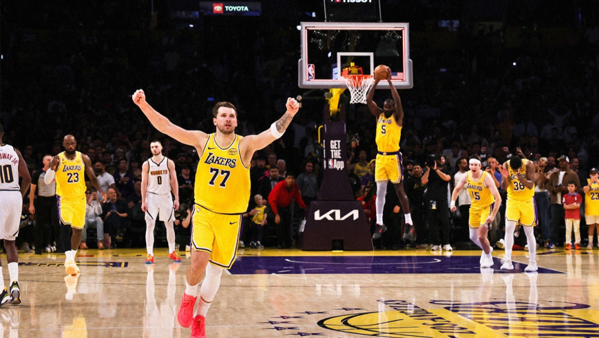 东契奇绝杀、詹姆斯鱼跃救球，湖人完美之夜