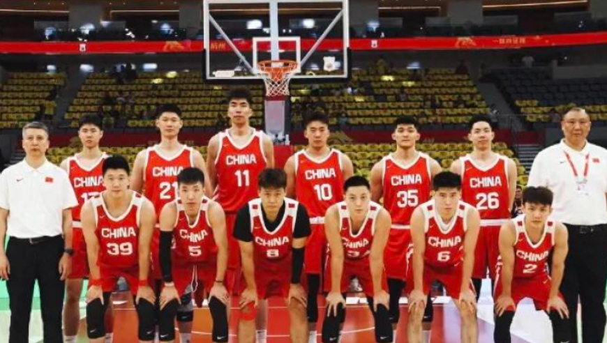 19.30今晚CCTV直播 ！中国男篮对阵波黑！12人名单出炉，徐杰缺阵！