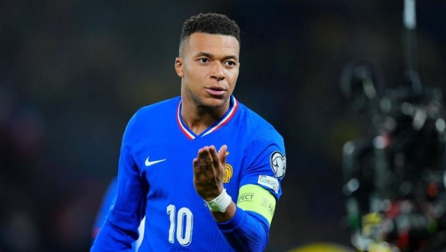 足坛一夜动态！法国4-0晋级世界杯，葡萄牙遭双重打击，意大利希望渺茫