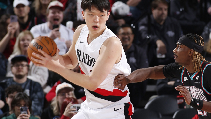 杨瀚森第22名！美媒公布NBA新秀赛球星排名：火箭队谢泼德高居第6
