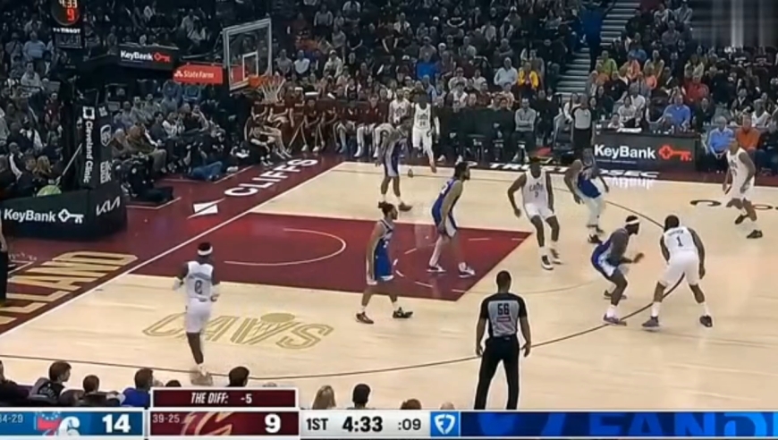 三节打卡下班，回顾哈登今日对阵76人表现