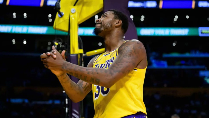 奇兵！斯马特26+8三分集锦：末节狂飙4记三分难挽败局