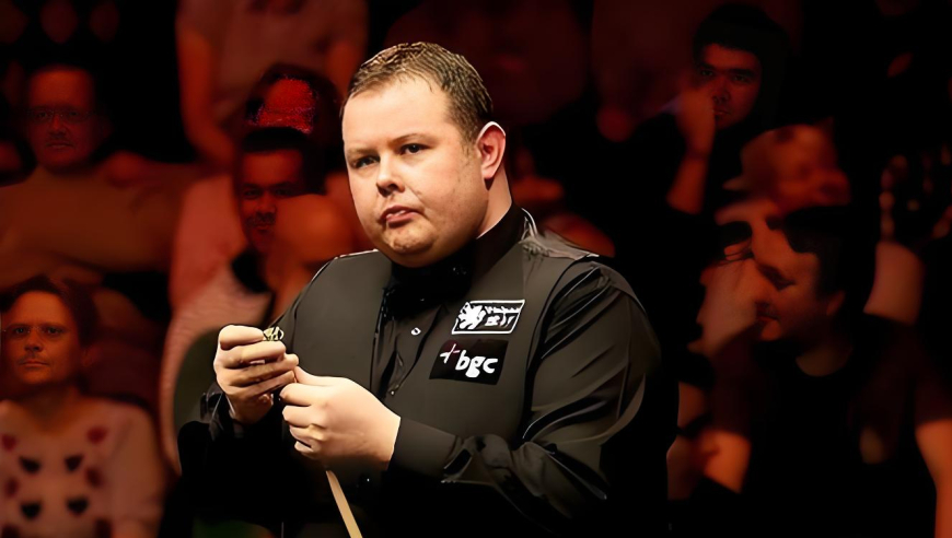 最强民间球手！斯蒂芬李表演赛被大爷打懵，业余准神教职业做人