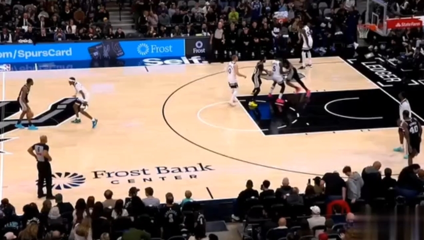 顶级攻防对决 回顾森林狼对阵马刺全场精彩时刻