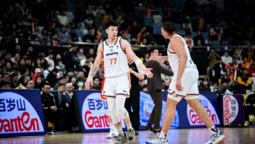 Top时刻｜21日五佳球：张镇麟双手滑翔暴扣 迪亚洛霸王劈扣