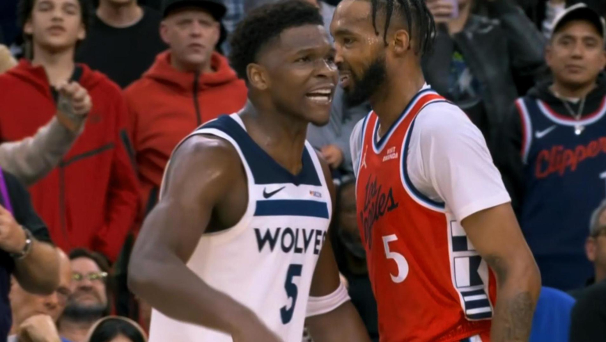 森林狼快船生死时刻：快船反扑追至1分 爱德华兹一打二关键三分定胜局