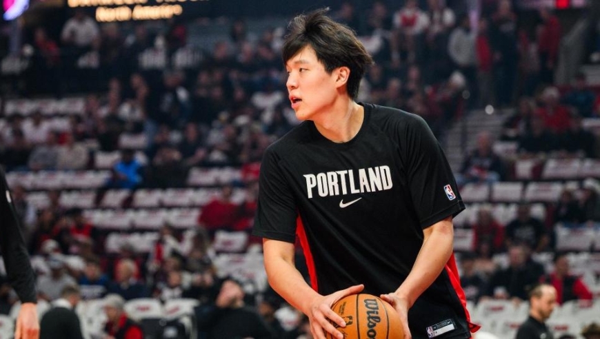 开拓者官宣召回杨瀚森！昨天G联赛轰20+7+7 获混音主帅高度赞美