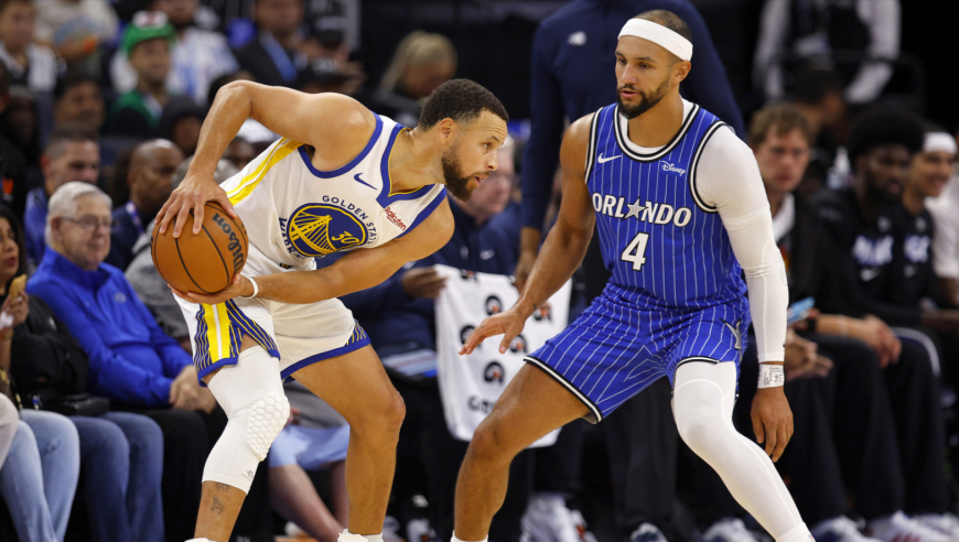 库里vs魔术34分9助攻集锦：23投12中+7记三分全场最高分难救勇士