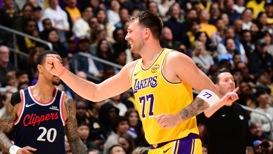 连进关键球险胜快船！东契奇38+11+8三分集锦：首节炸裂轰17分