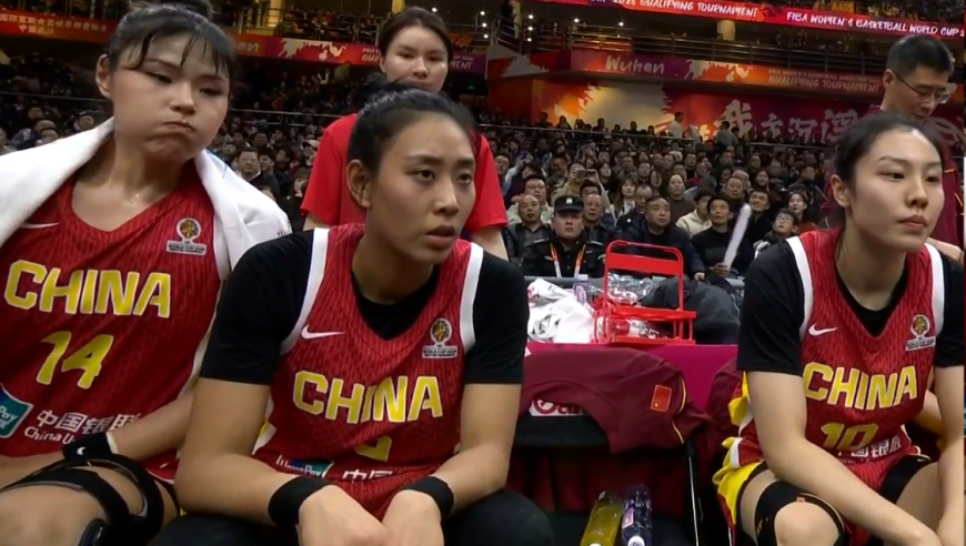 再漂亮也不能留！李梦替代者5战合计17中4，球迷：世界杯别带她了