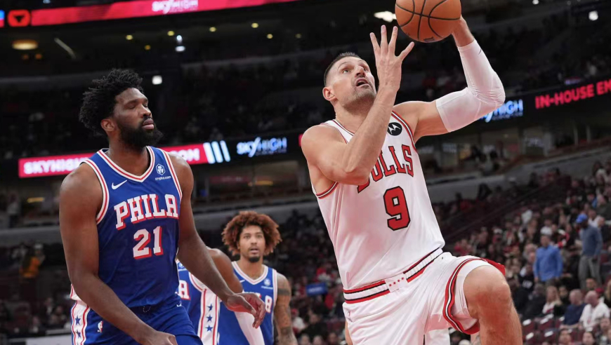 公牛76人最后一分钟：恩比德马克西连丢关键球 武切维奇三分绝杀