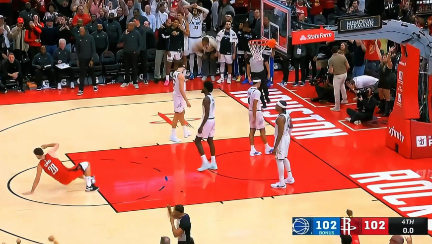 神剧情！火箭边线球失误魔术完成准绝杀 申京最后1.4秒极限绝平