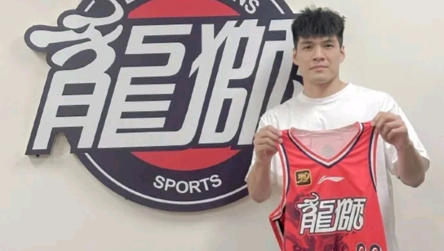 离开北控就闪光！陈国豪NBA季前赛22分钟砍14分，马刺一战证明实力！