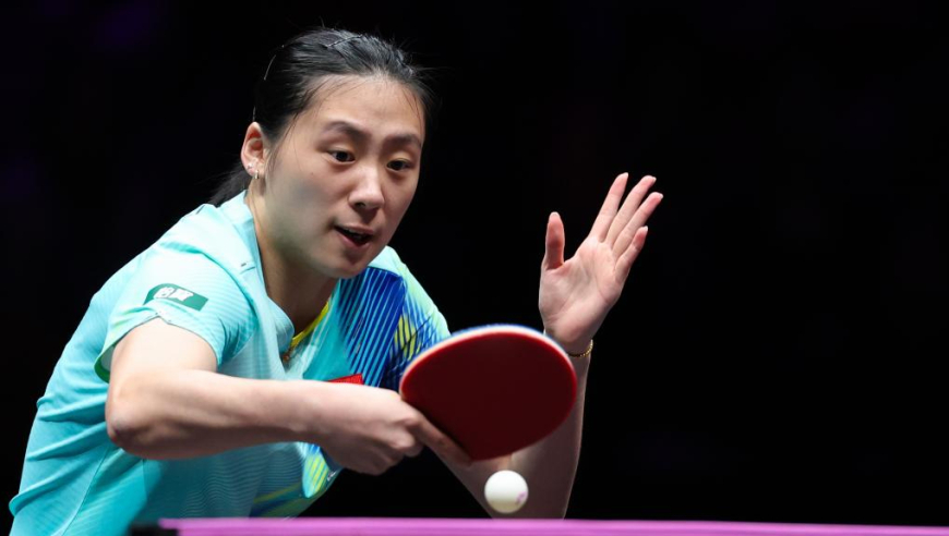 无奈！大藤沙月狂打擦边擦网运气球 陈熠关键分没咬住1-3陷绝境