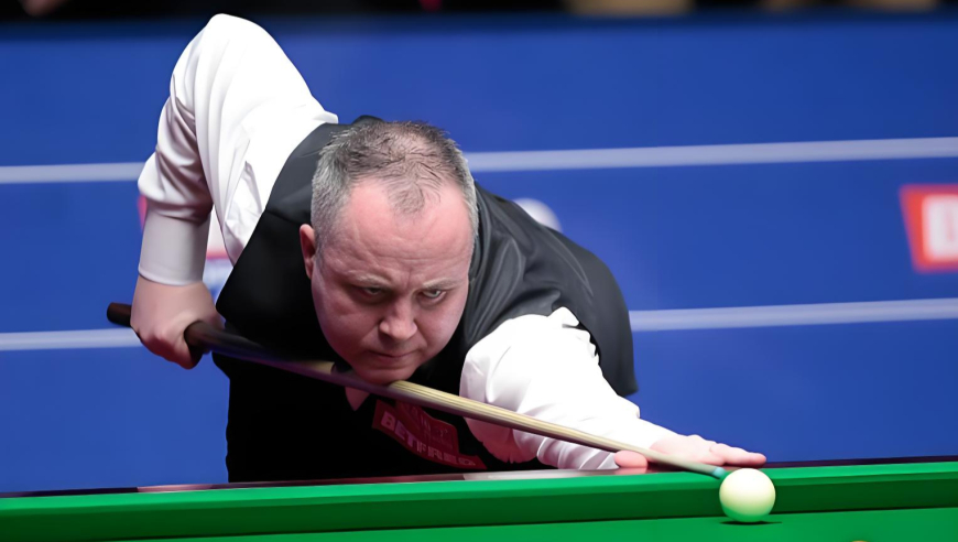 希金斯轰出147！特鲁姆普与塞尔比停下比赛，眺望巫师完成成就｜体坛记忆