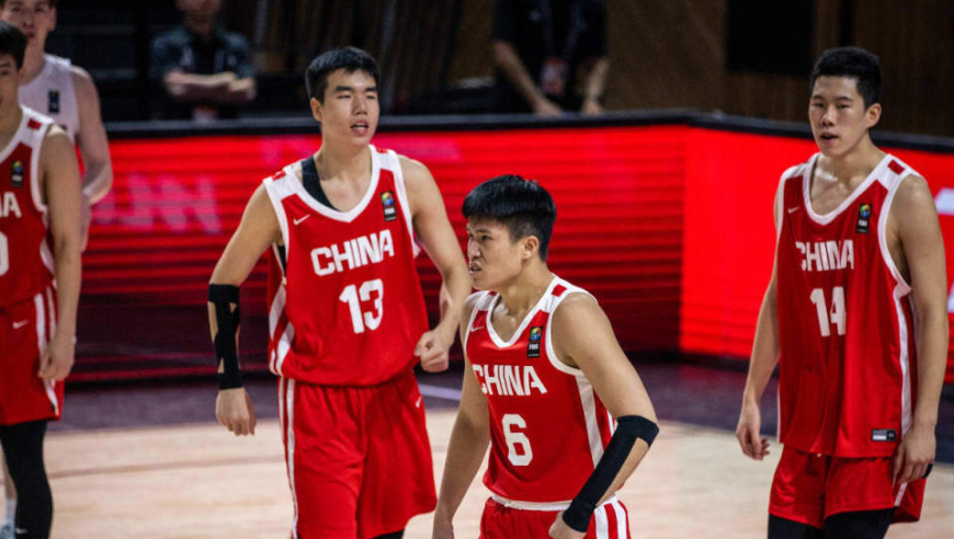 U16亚洲杯：中国男篮大胜新西兰进决赛 张懿赵杰24分引4人上双