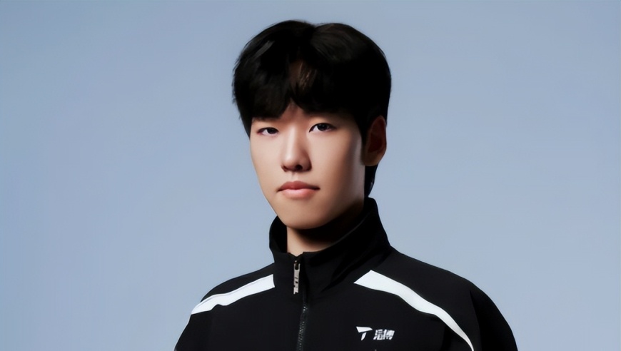 LPL最上进的选手诞生！找不到工作被迫休息，坦言很丢人，没办法