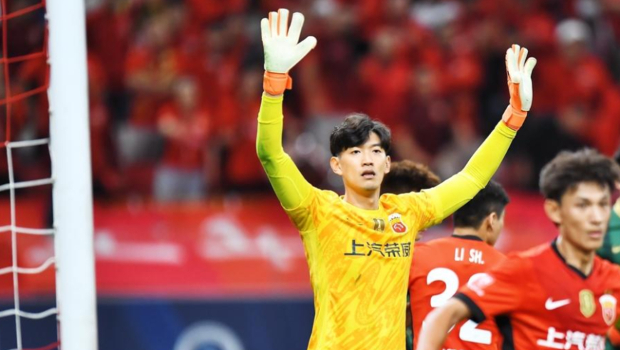 亚冠4场不胜！海港0-2泰国劲旅集锦：颜骏凌送空门防线走神丢球