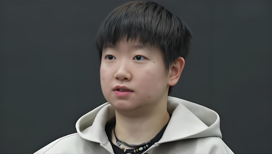 再次圈粉！大学老师演讲“表白”孙颖莎 一句话引起所有球迷共鸣