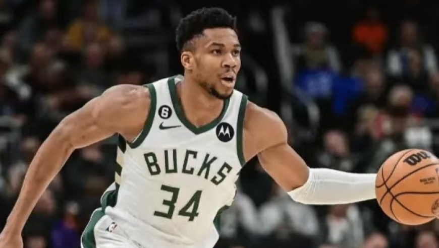 字母哥你太狠了！NBA尘封了80年的纪录，就这样被你打破了