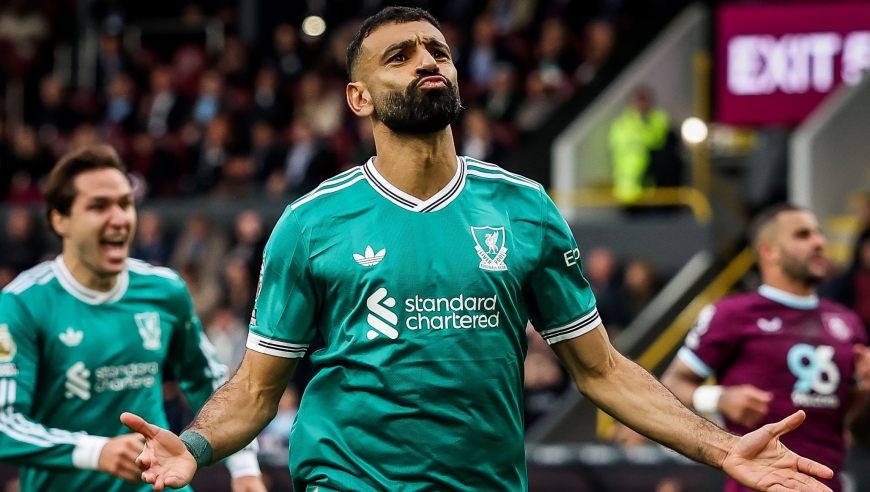 英超|利物浦1-0险胜伯恩利：补时压哨点球萨拉赫主罚制胜