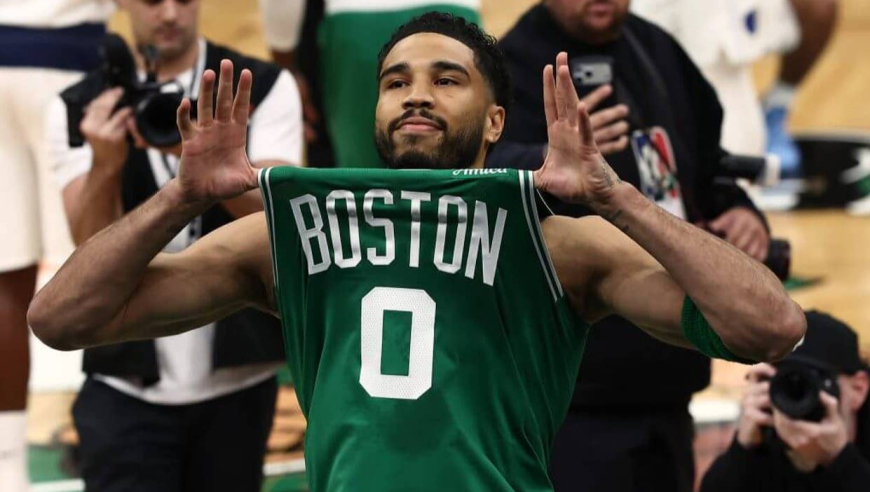 双探花再度合体！为何塔图姆的回归让全联盟都嗅到恐怖丨篮不住嘴